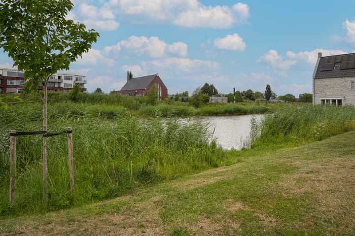 Foto 28 van J van Damstraat 2