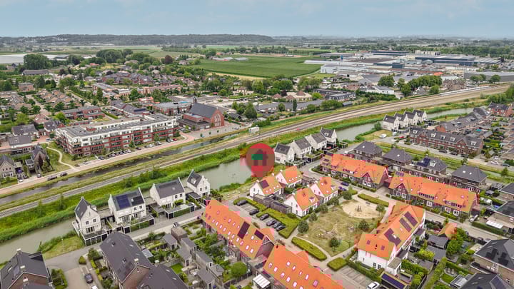 Foto 31 van J van Damstraat 2