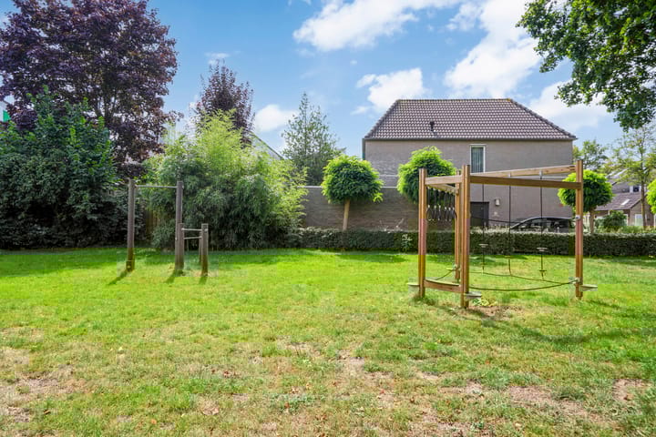 Foto 46 van Den-Uylborch 7