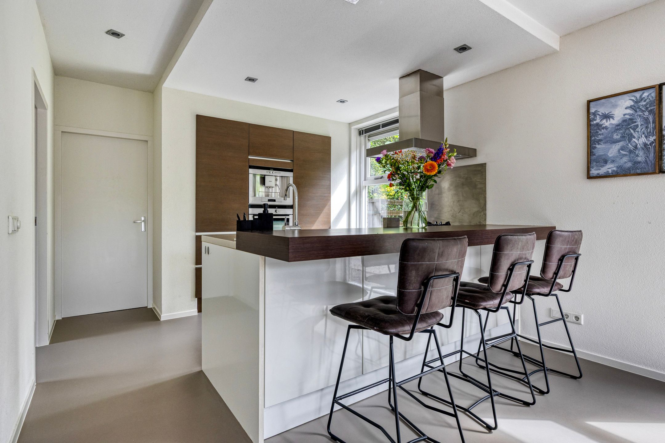 Photo 15 of Uranus 20