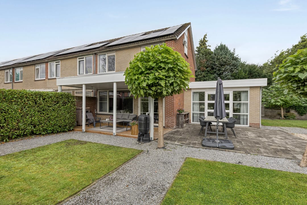 Photo 1 of Uranus 20