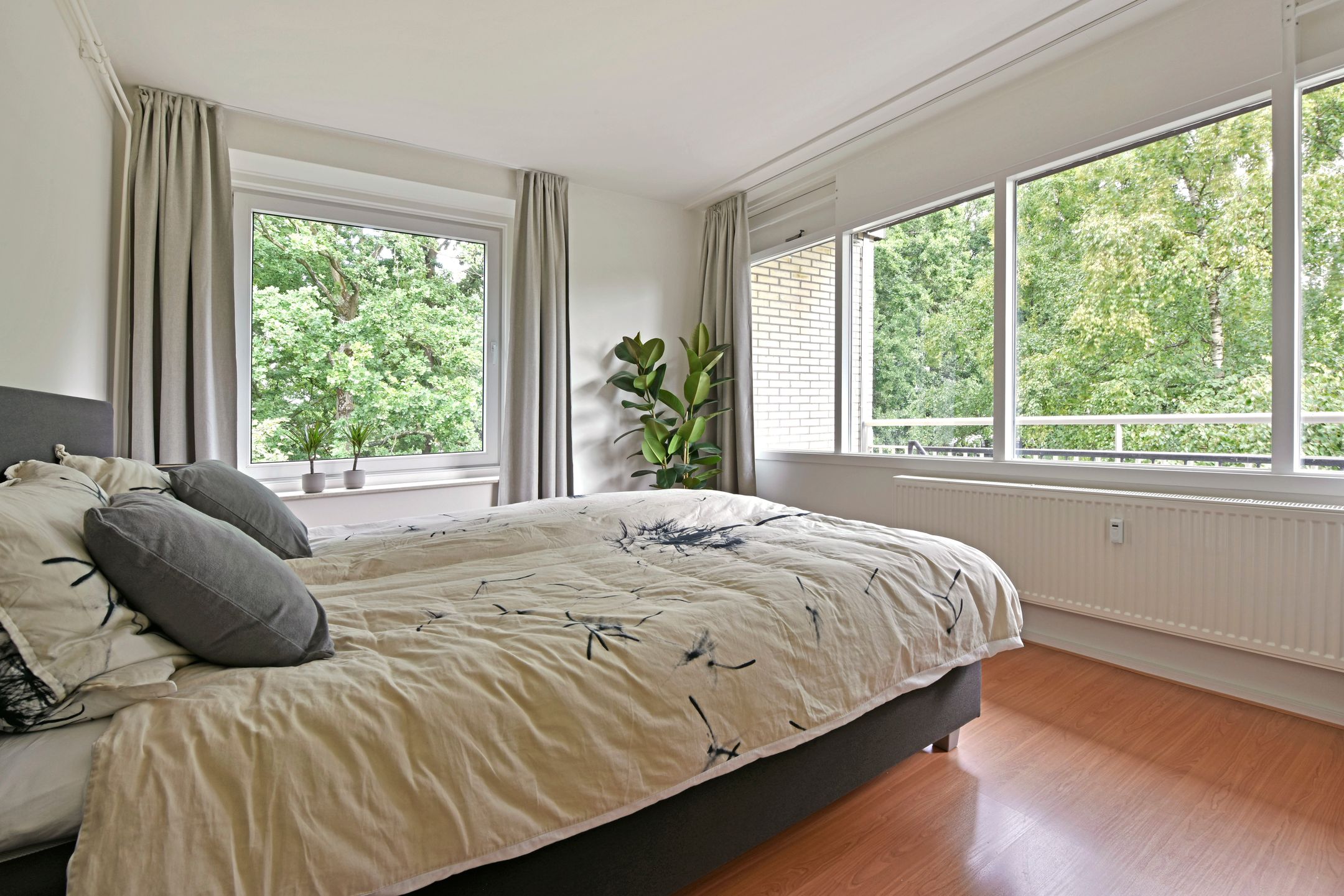 Foto 15 van Sperwerkamp 87