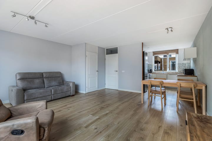 Foto 10 van Wolgastraat 7