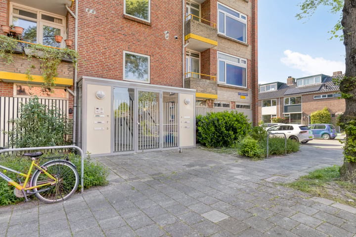 Foto 4 van De Genestetstraat 5