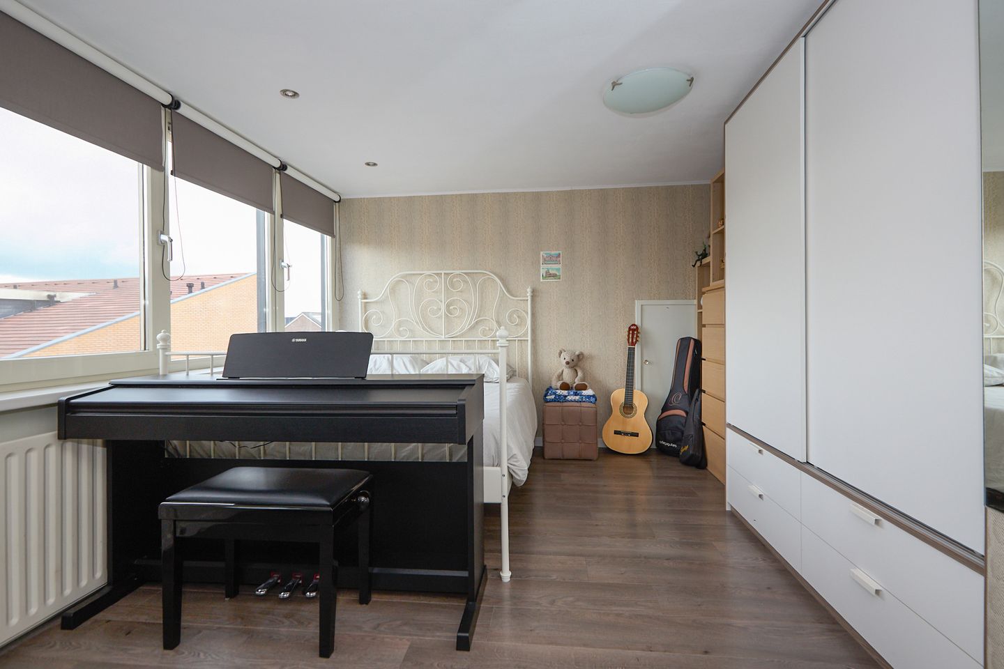 Photo 35 of Toendrastraat 5