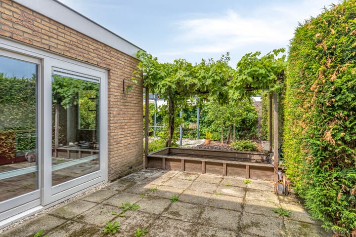 Foto 32 van Brahmsstraat 61