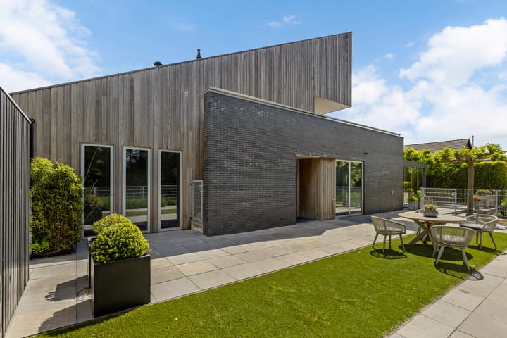 Foto 6 van Kurt Schwittersstraat 23