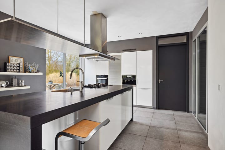 Foto 20 van Kurt Schwittersstraat 23