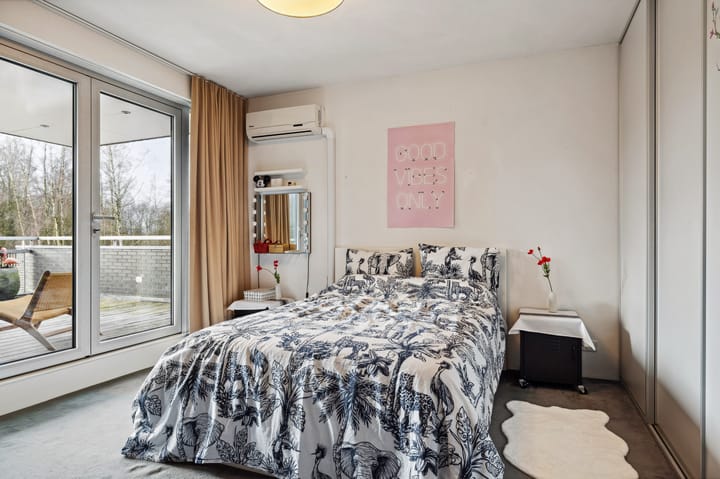 Foto 43 van Kurt Schwittersstraat 23