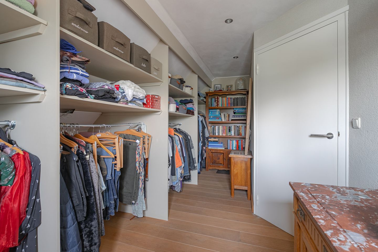 Foto 25 van Meerstraat 1-A