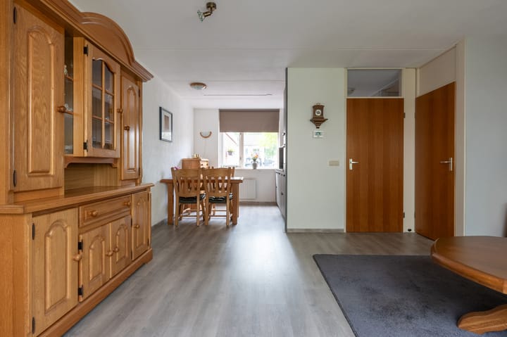 Foto 6 van Zwaluwenveld 14