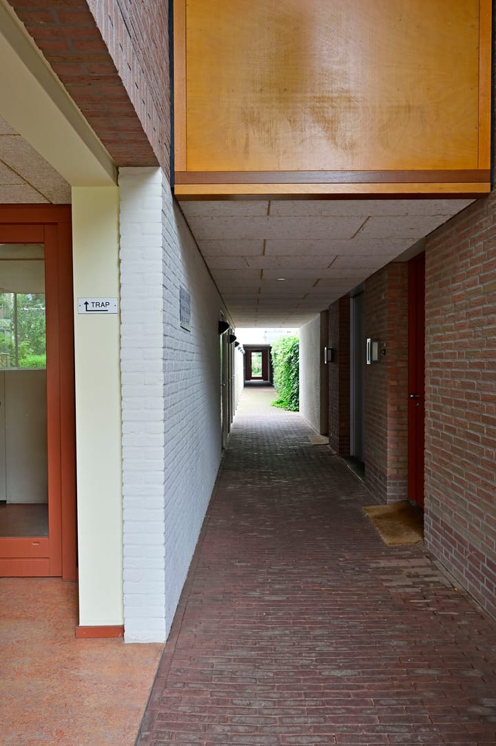 Foto 4 van Van 't Hoffstraat 4-F