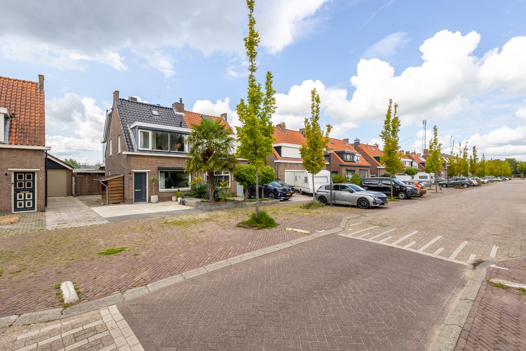 Photo 38 of Sluisweg 94