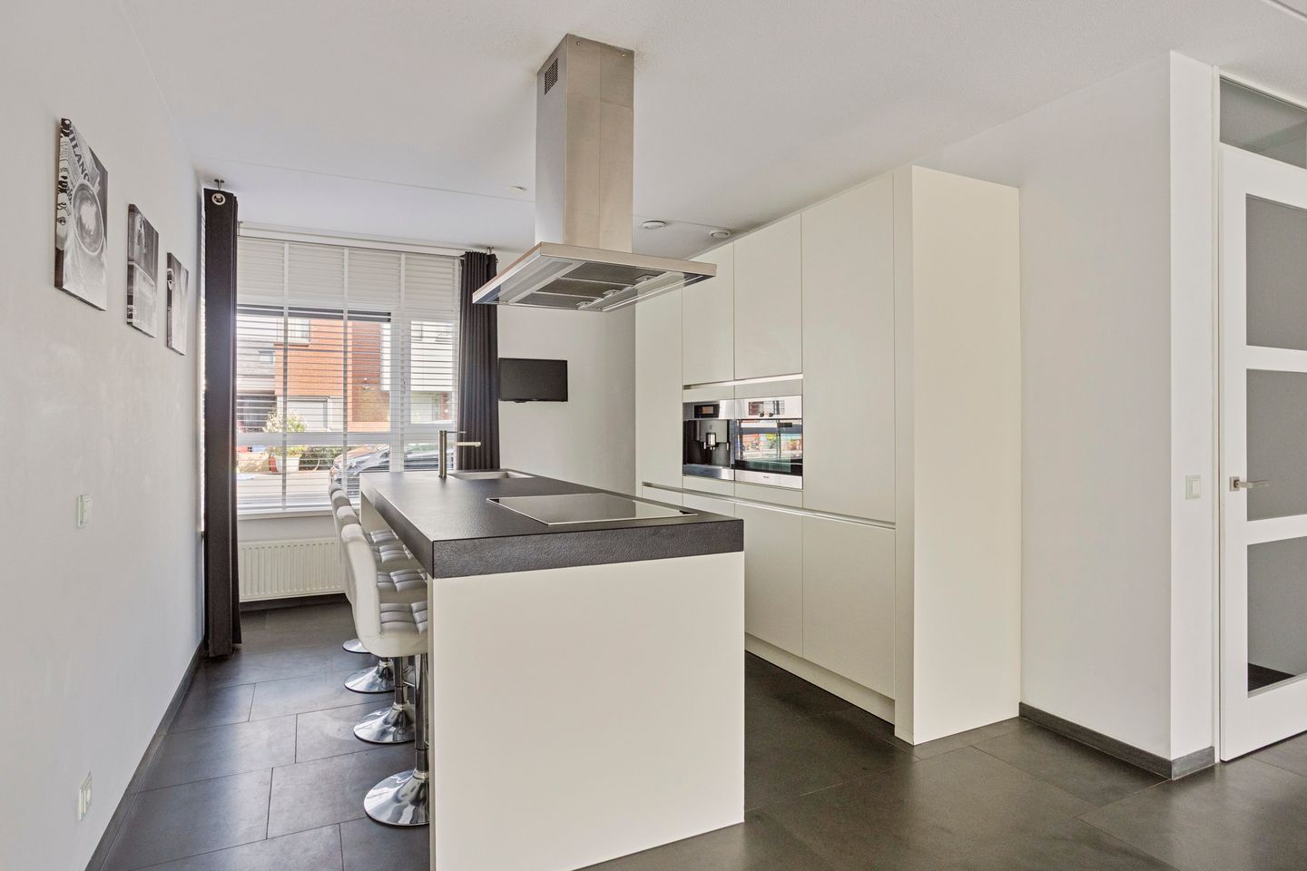 Foto 10 van Plecht 12