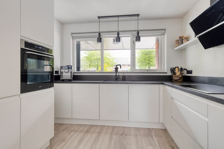 Foto 6 van Jeroen Boschplantsoen 138