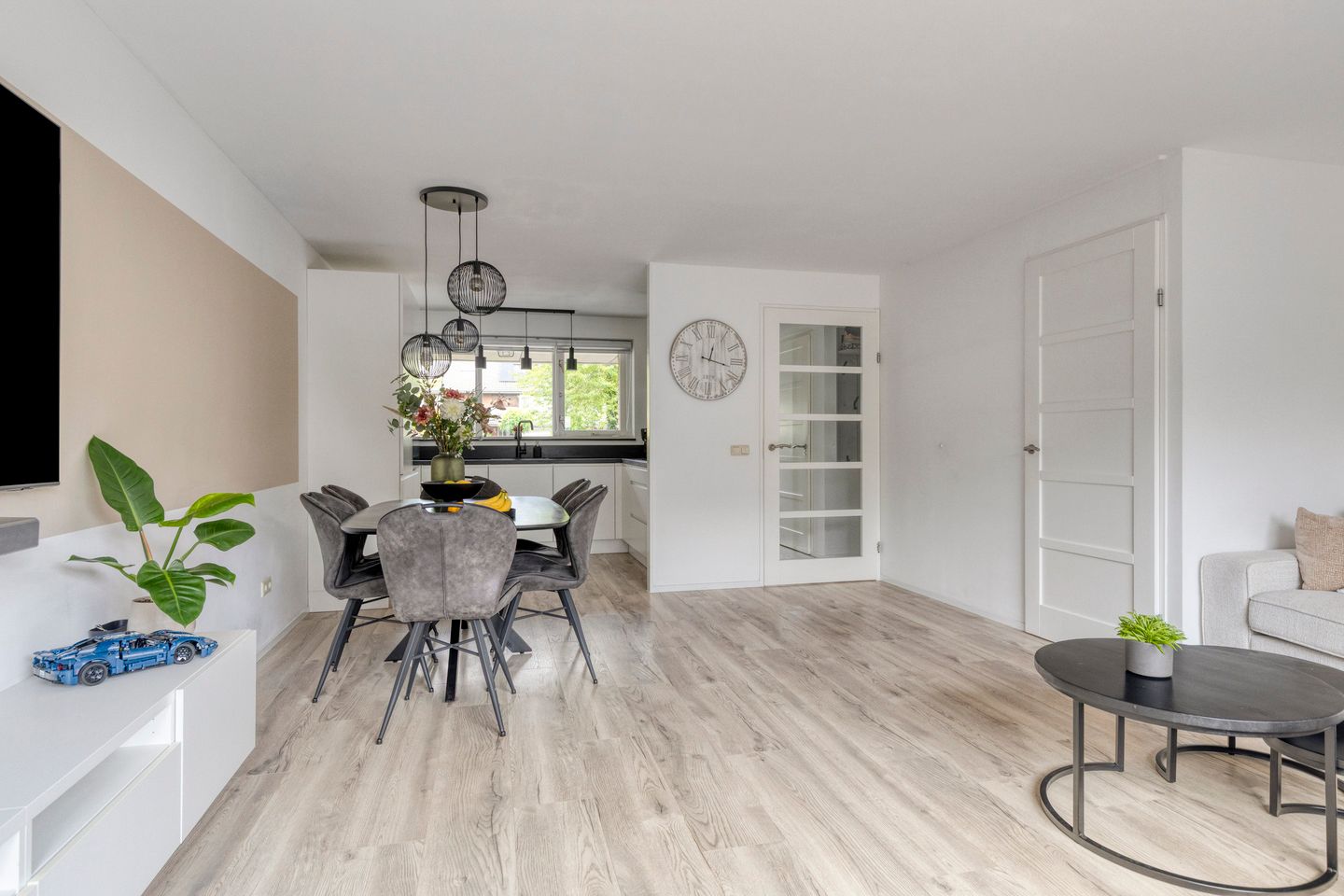 Foto 10 van Jeroen Boschplantsoen 138