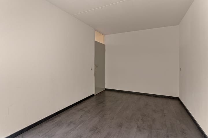 Photo 12 of Grasbroekerweg 3-B