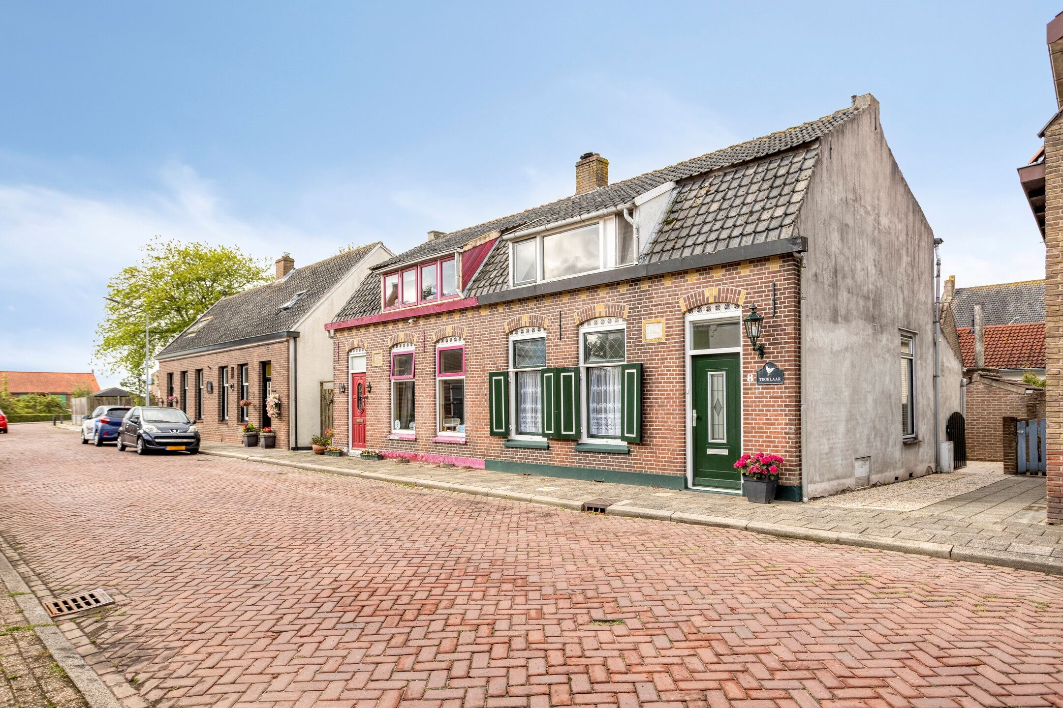 Photo 6 of Burgemeester Sterkstraat 8