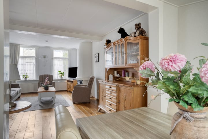 Foto 9 van Burgemeester Sterkstraat 8