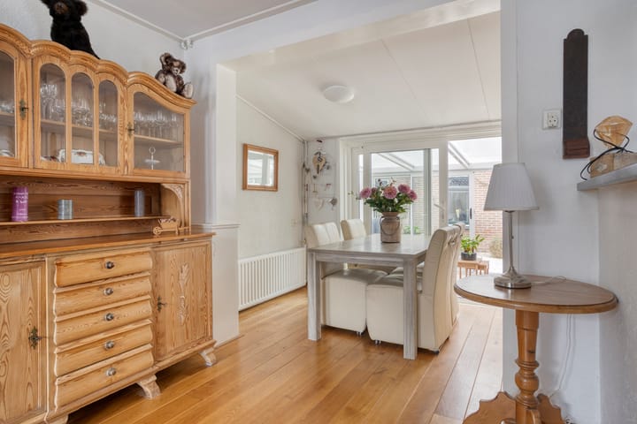 Foto 10 van Burgemeester Sterkstraat 8