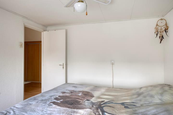 Foto 15 van Burgemeester Sterkstraat 8