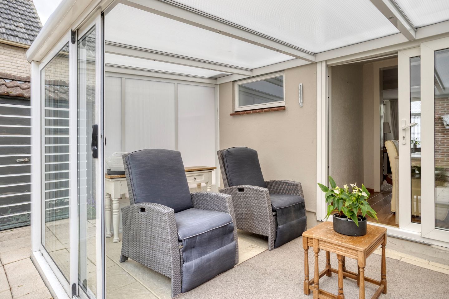 Photo 20 of Burgemeester Sterkstraat 8