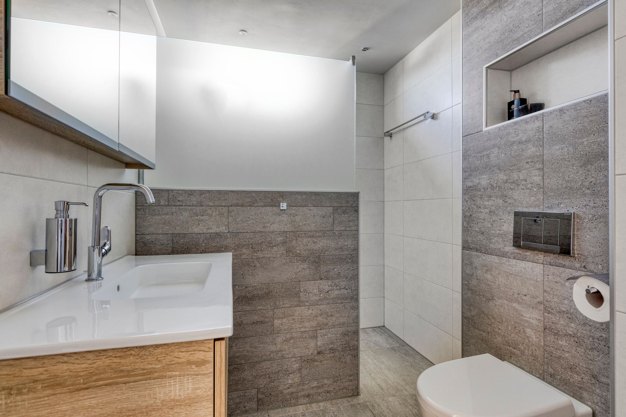 Photo 21 of Botter 17