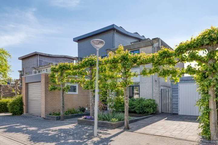 Foto 40 van Botter 17