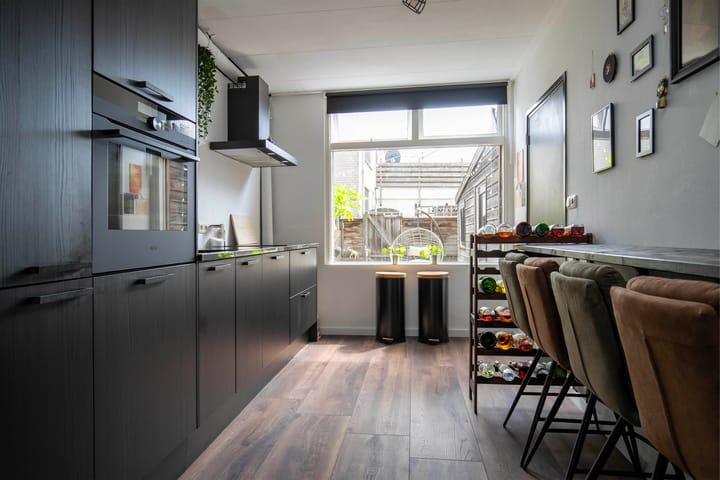 Photo 4 of Nieuwstraat 28