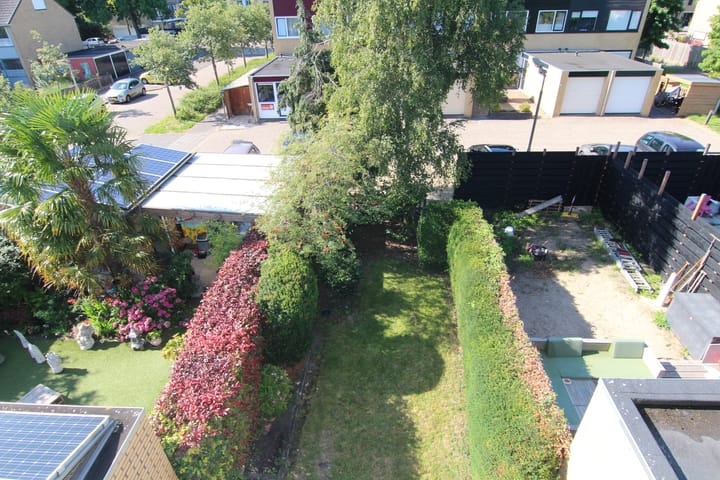 Foto 25 van G. Leegwaterhof 13