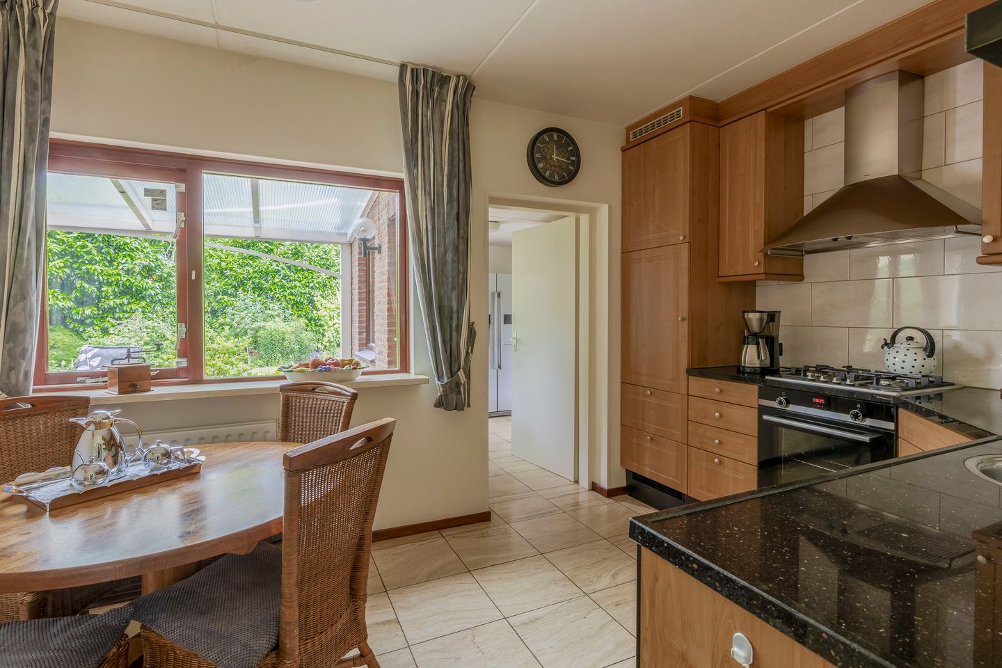 Foto 20 van Generaal Foulkesweg 99-A