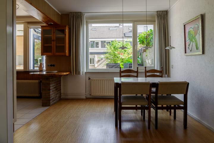 Photo 10 of Nicolaas Beetsstraat 37