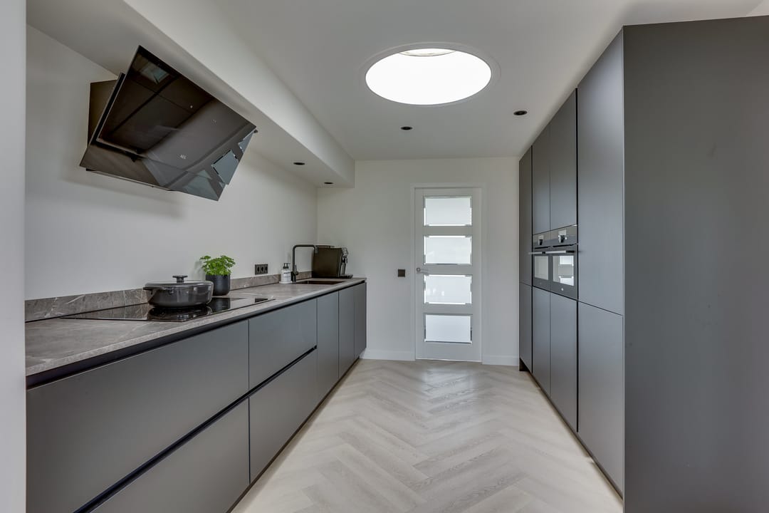 Foto 17 van Grote ratelaar 22