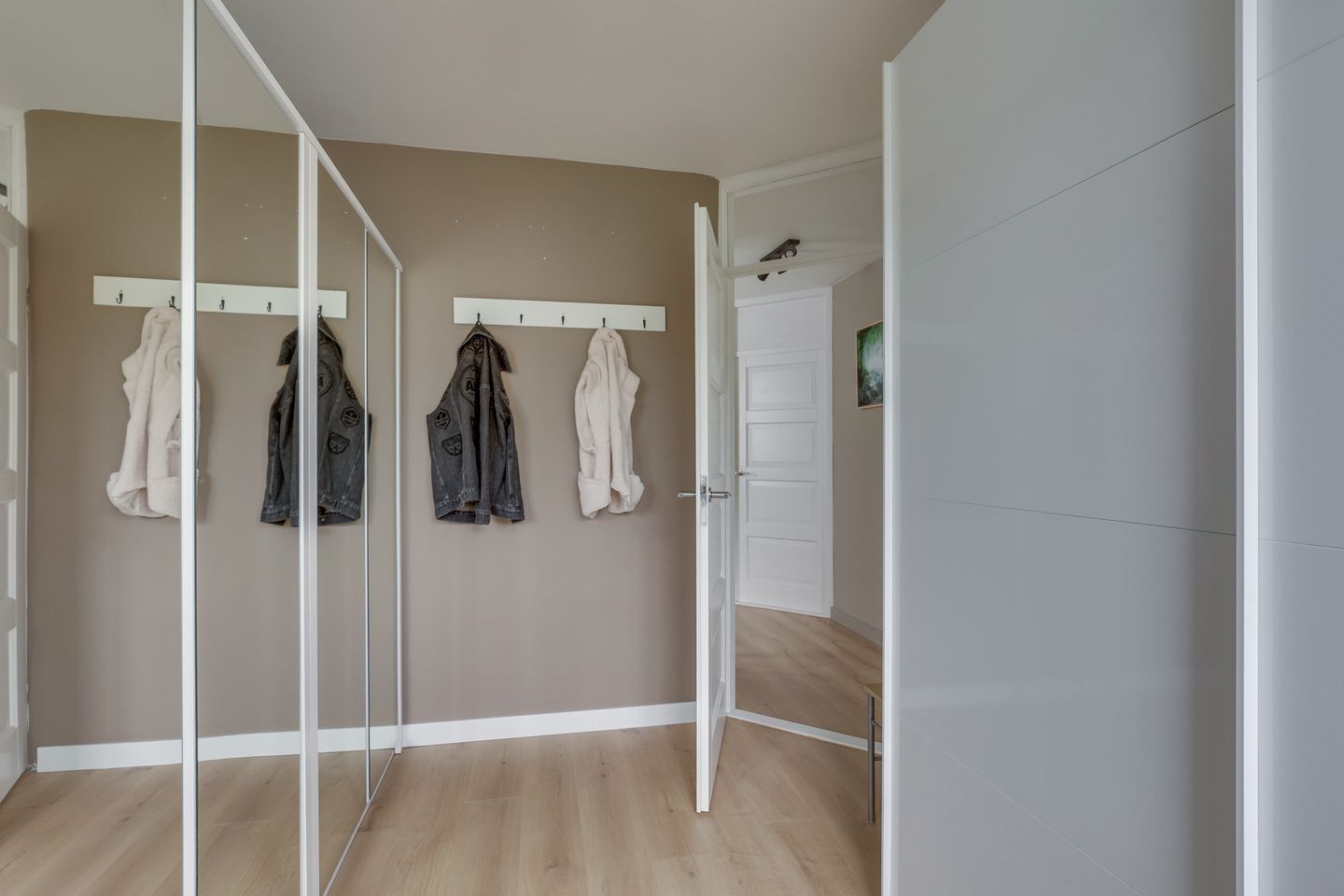 Foto 29 van Grote ratelaar 22