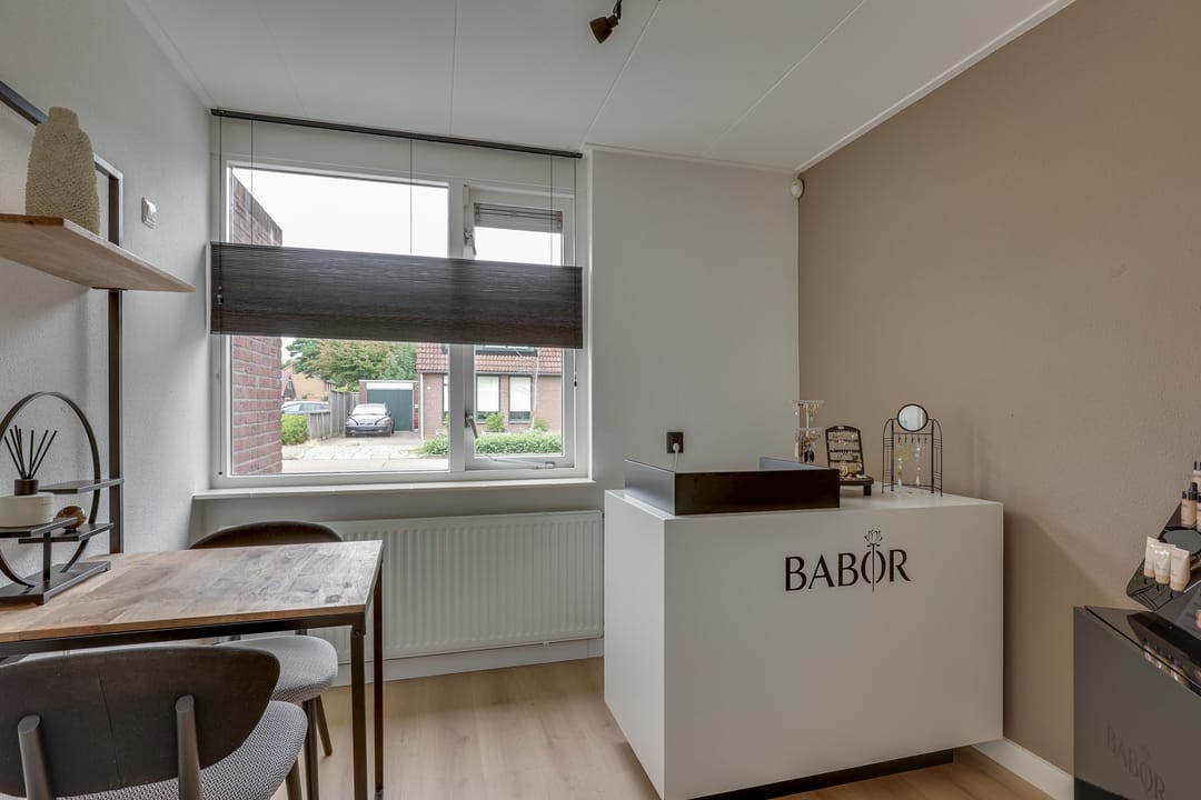 Foto 38 van Grote ratelaar 22