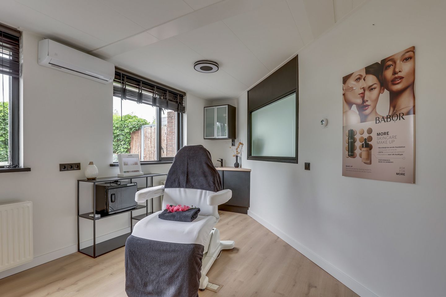 Foto 40 van Grote ratelaar 22