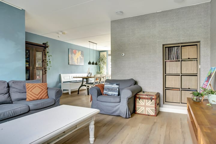 Foto 5 van Regelhaalder 7