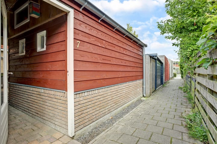 Foto 26 van Regelhaalder 7