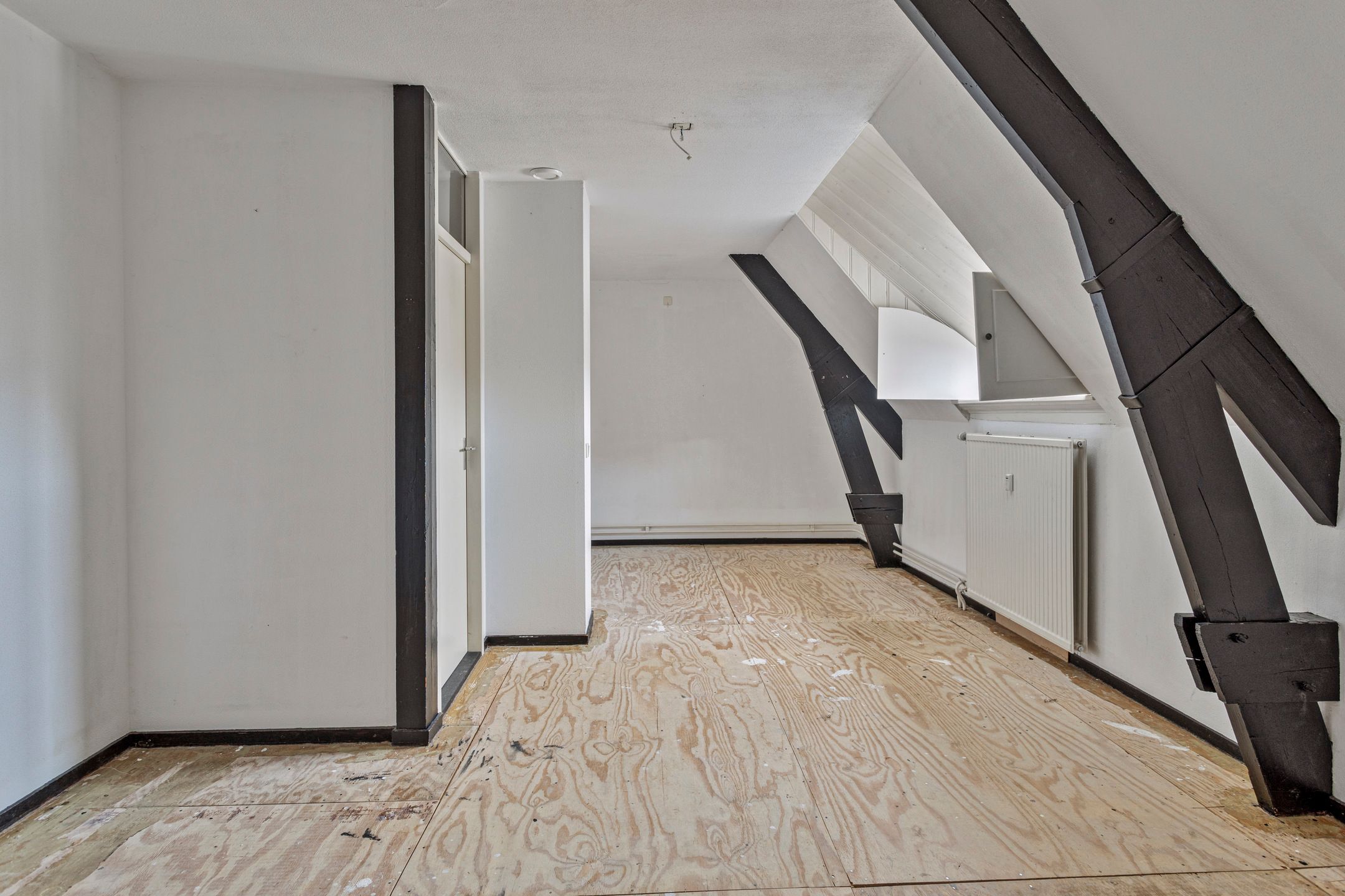 Photo 9 of Kruisstraat 4-D
