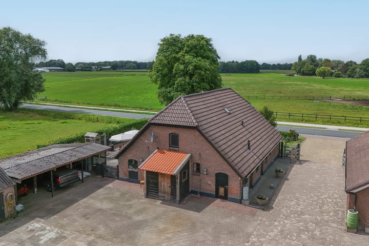 Photo 9 of Waterweg 50