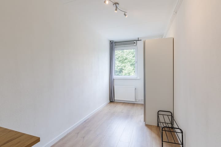 Foto 25 van Narcissenstraat 212