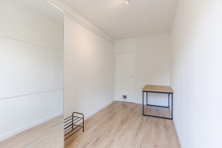 Foto 26 van Narcissenstraat 212