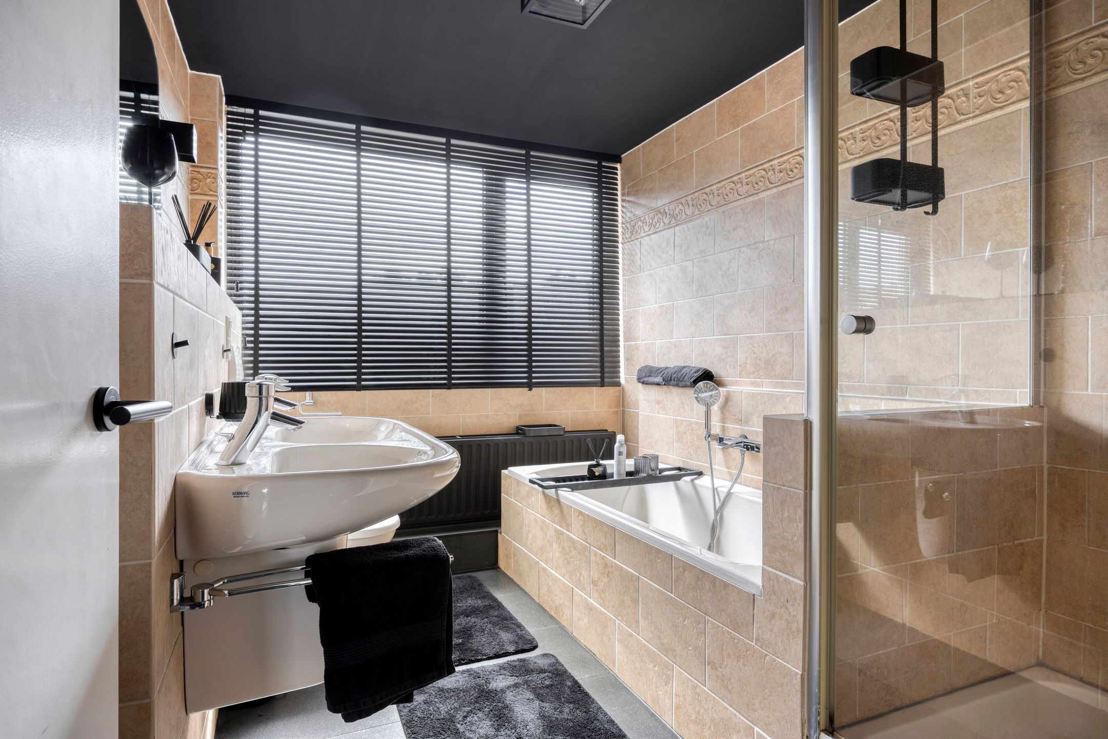 Foto 18 van Hendrik Chabotstraat 2