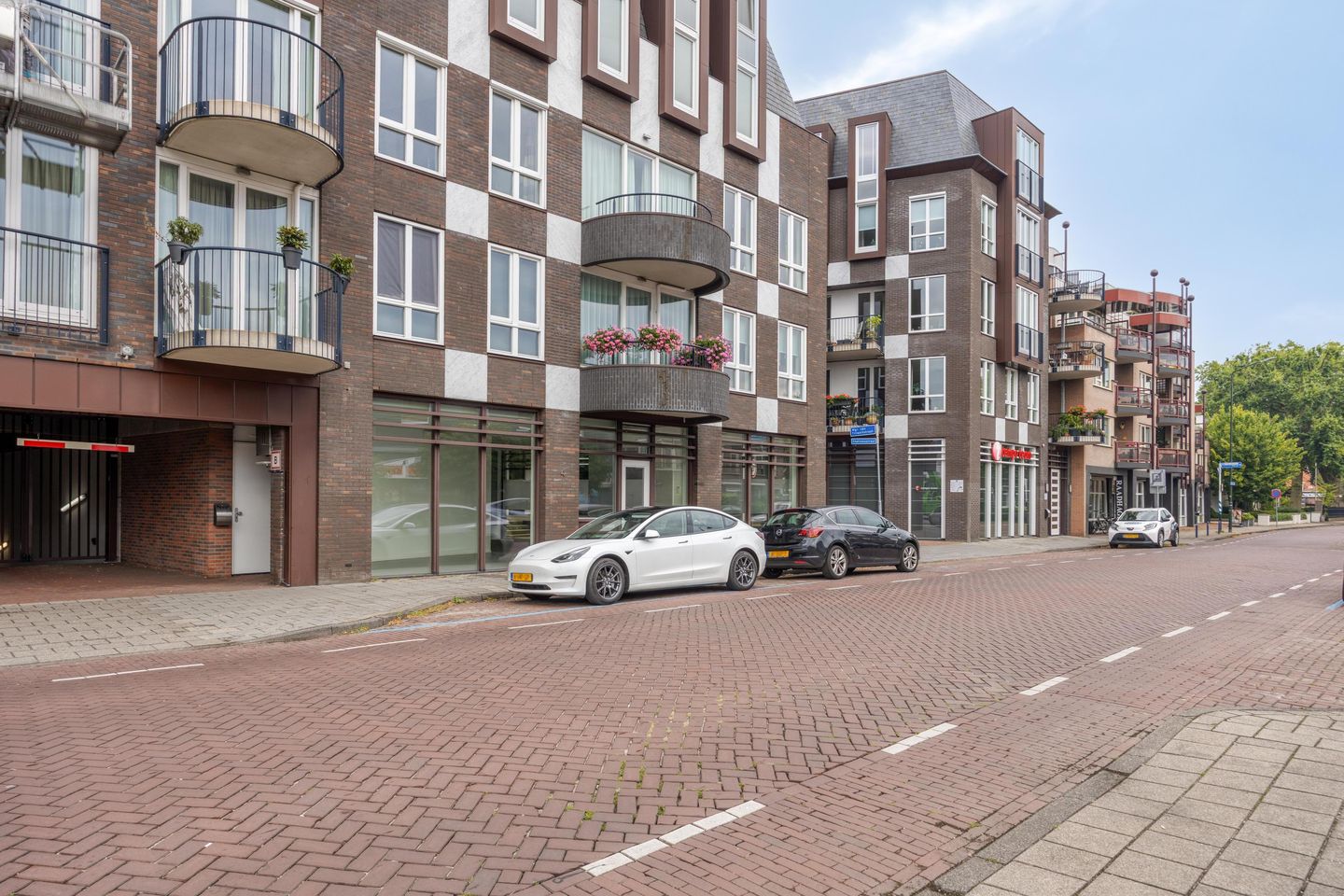 Bekijk foto 5 van Stationsstraat 4