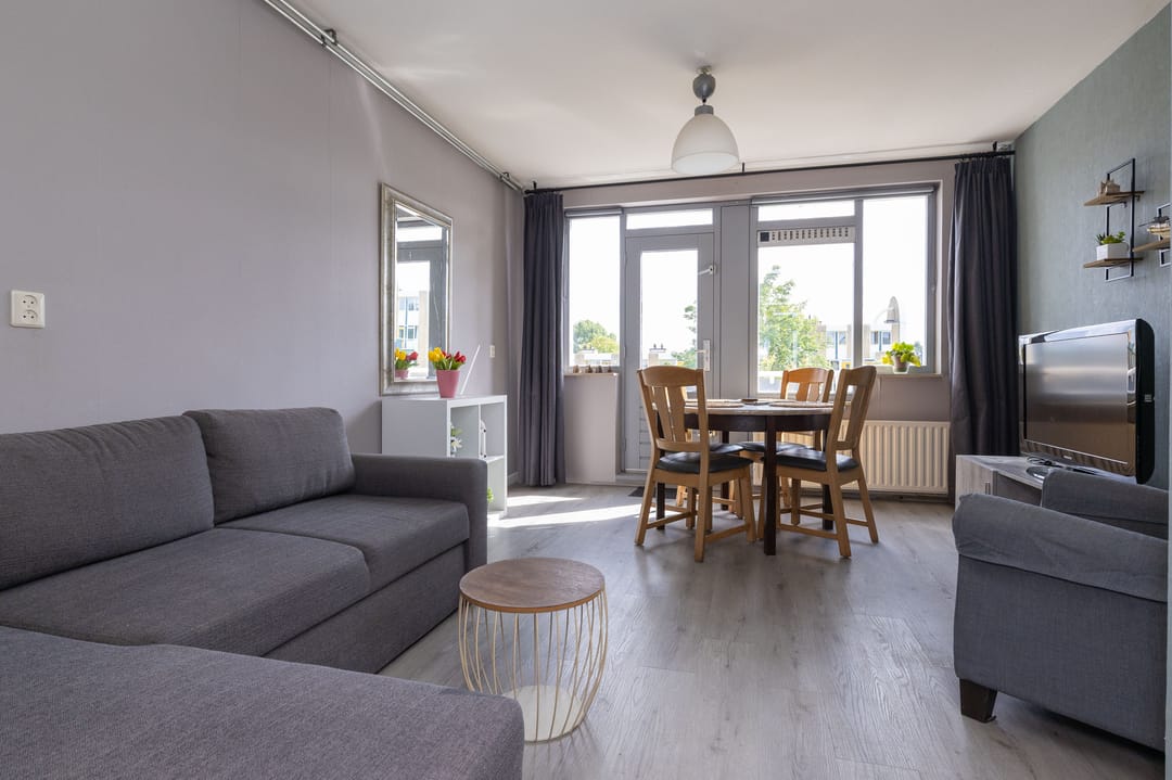 Photo 2 of Amelandstraat 66