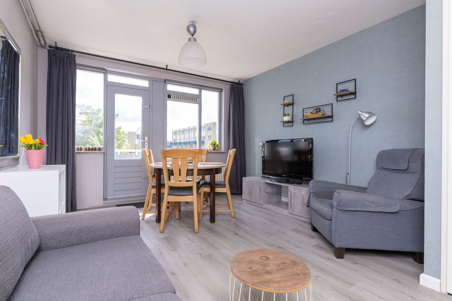 Photo 10 of Amelandstraat 66