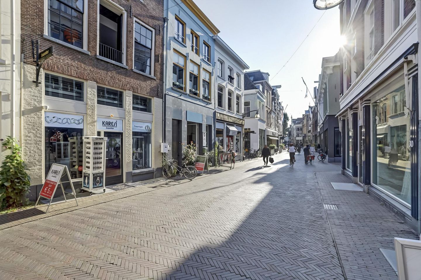 View photo 3 of Broederenstraat 41
