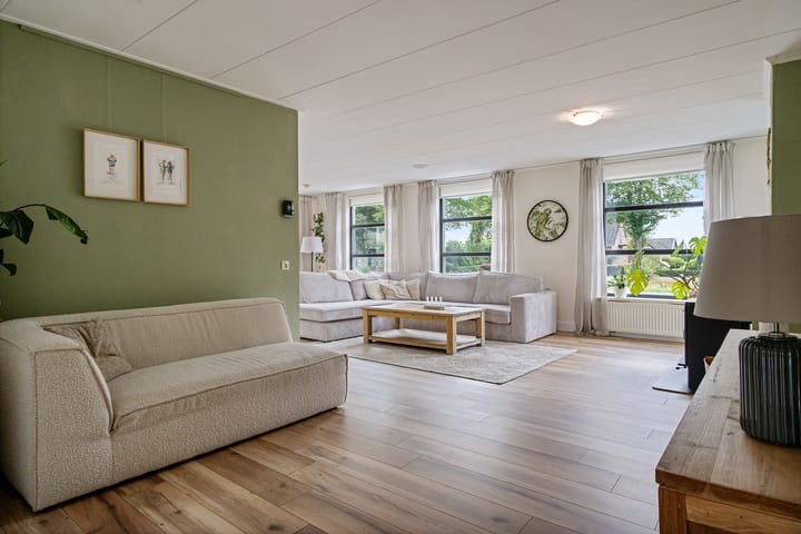 Foto 10 van Hoofdweg 60