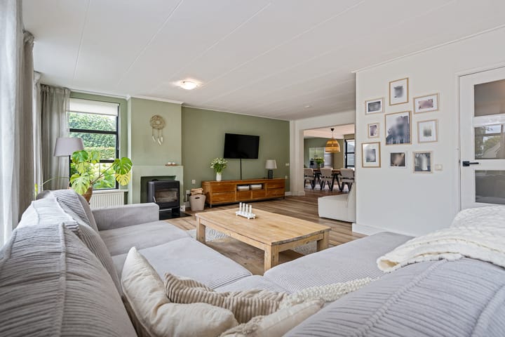 Foto 12 van Hoofdweg 60