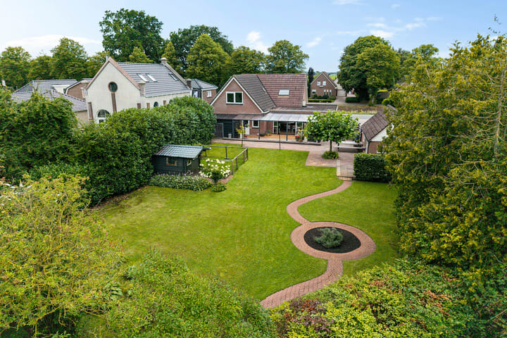 Foto 30 van Hoofdweg 60